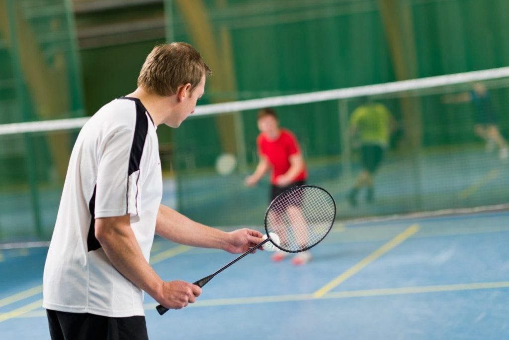 You are currently viewing Educação Física: Esportes de rede/parede – Badminton