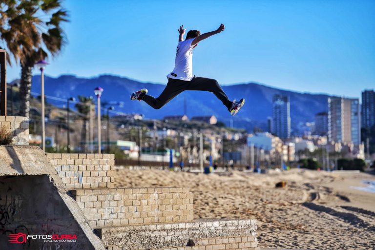 Educação física Parkour Manobras básicas Conexão Escola SME Educação física Parkour Manobras básicas Conexão Escola SME
